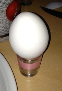 Ei im Schnapsglas Ei im Schnapsglas